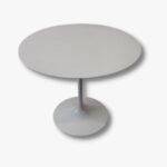 Saarinen Tulip Tisch rund, Knoll Int.