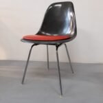 Vitra Eames Fiberglass Sidechair DSX schwarz-vintage-secondhand-gebraucht-schweiz