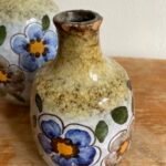 Set mit 2 Vintage Vasen Blumenmotiv