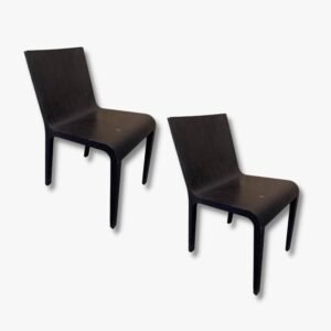 Paar mit 2 Billioni „Foglia Chair“ von Marco Ferreri