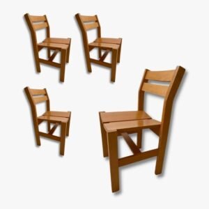 Stuhl aus Kiefernholz, Charlotte Perriand zugeschrieben