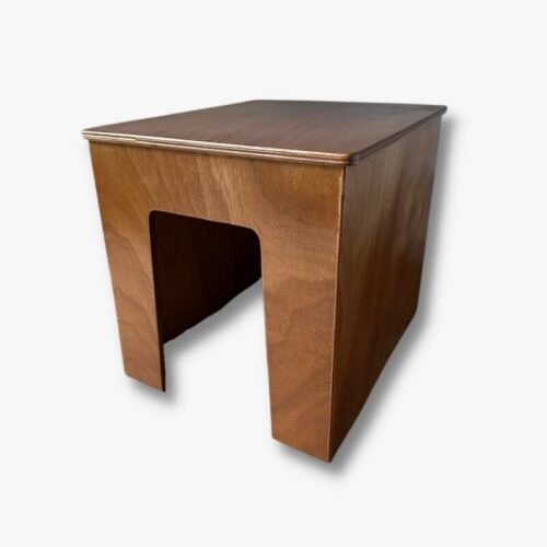 Nachttisch / Beistelltisch aus Holz