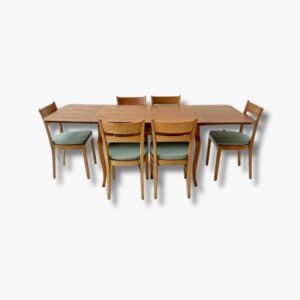 Set ausziehbarer Tisch und 6 Stühle mit Kissen von Willisau