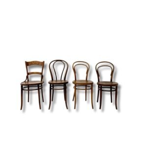 4 antike J. & J. Kohn Bugholz Stühle mit Prägungen