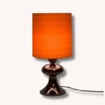 Dunkle Tischlampe L20 von Margrit Linck