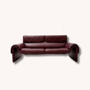 De Sede Sofa Modell DS-2011 in der Farbe Bordeaux