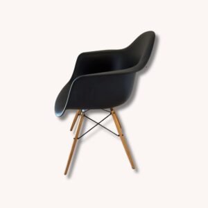 Eames Armchair Schwarz