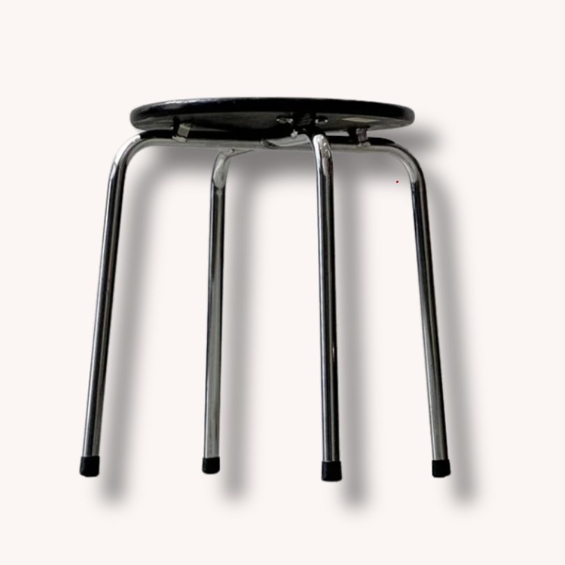 Hocker mit Chromgestell und Holzsitzfläche von Zingg-Lamprecht, 1970er Jahre-vintage-secondhand-gebraucht-schweiz (Instagram Post) Hocker mit Chromgestell und Holzsitzfläche von Zingg-Lamprecht, 1970er Jahre