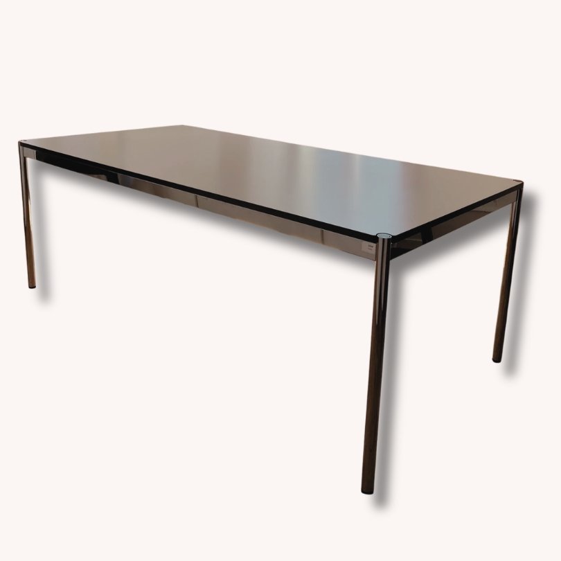 USM Haller Tisch, 200cm x 100cm, perlgrau
