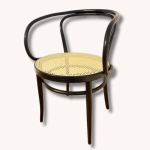 4-Thonet-Bugholz-Armlehnstuehle-mit-Rohrgeflecht