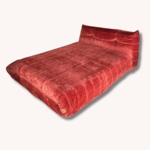Bett Ligne Roset Modellreihe Togo